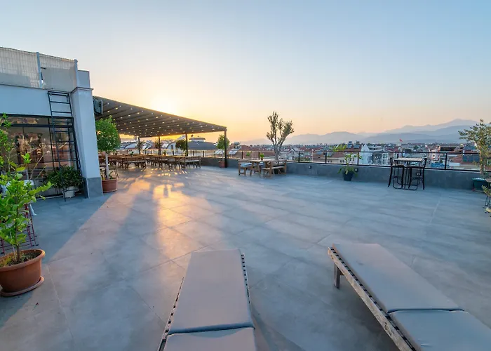 Belci House 2* فتحية