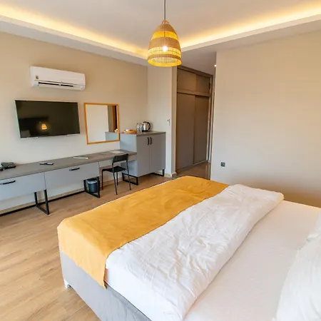 Belci House מלון פאטהיה